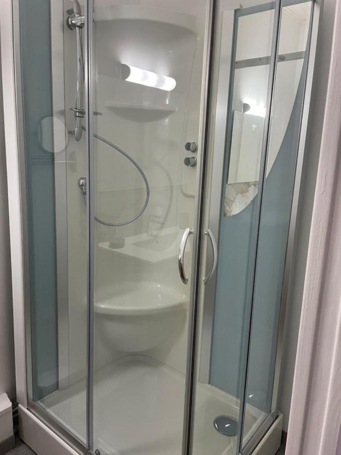 Appartement Au Calme Et Bow Window Quartier Plage Мер-ле-Бен Екстер'єр фото
